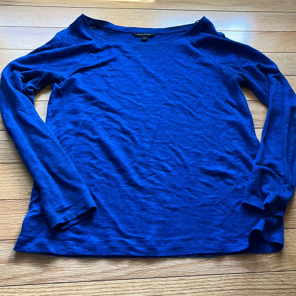 Blue crew neck sweater